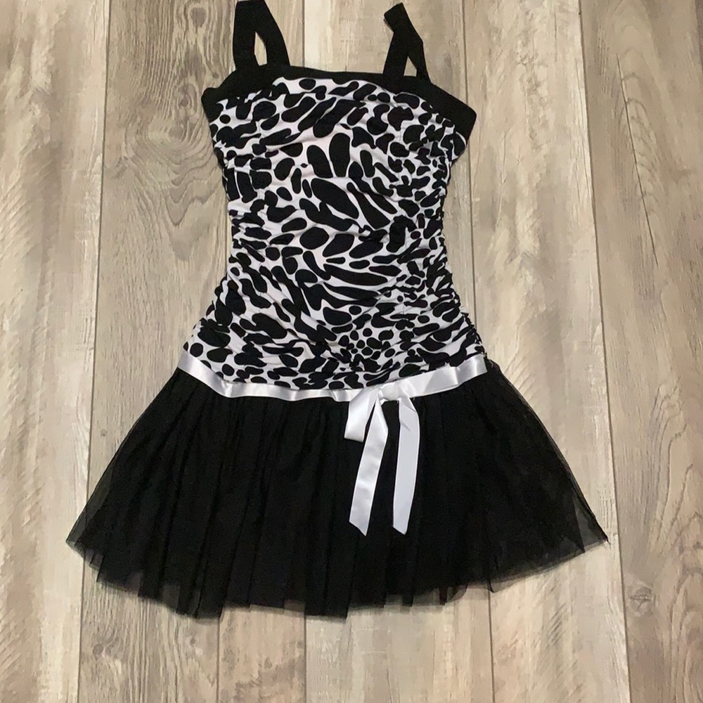 Ally B. Black & white flair dress
